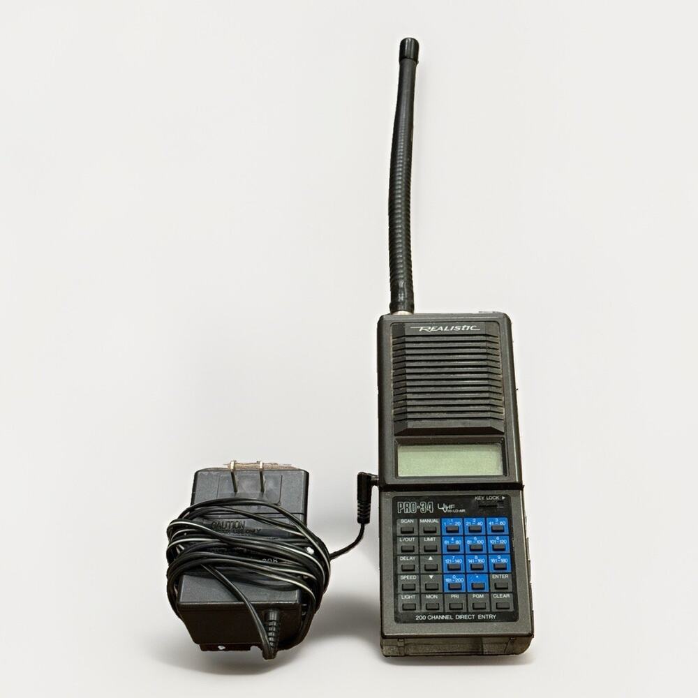 Realistic Scanner Radio PRO-34 200 Channel Model 20-135 & Power Adapter